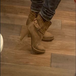 Paola Ferri Stacked heel boots